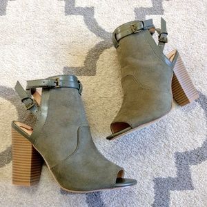 *NEW* Olive Booties